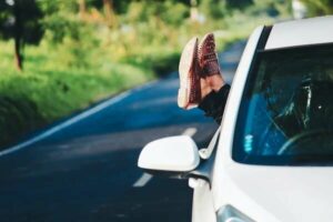 Les erreurs à éviter lors de la recherche d'une assurance auto pour jeunes conducteurs.